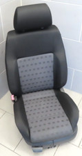 VW GOLF 4 / Kombi / SITZ Fahrersitz / vorne links / STOFF (M1116)