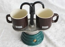 Manuelle Duo Espresso Maschine mit zwei Tassen Vintage Mokka Maschine