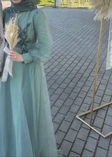 Abendkleid/Verlobungskleid In Grün