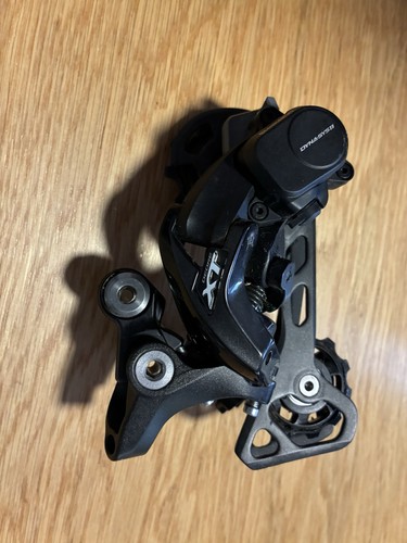 Shimano deore m8000 - shimano,