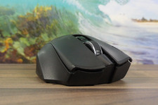 Razer Naga V2 HyperSpeed – Wireless MMO Gaming Maus (12 Daumentasten)