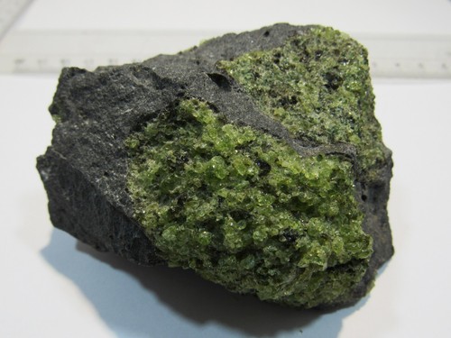 Md421 olivin olivinxenolith - md421,