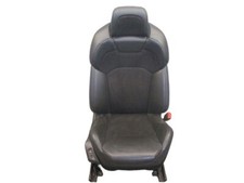 Sitz rechts vorn Teilleder SHZ