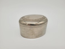Versilberte Dose Schmuckdose Schmuckschatulle mit Verzierung Silberdose