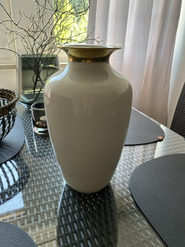 Hutschenreuther hohenberg vase - hutschenreuther,