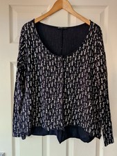 ZEITLOS BY LUANA schwarz