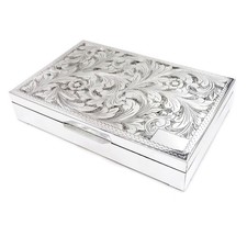 Handdekorierte Zigarettenetui