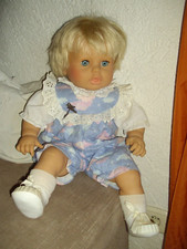 große Zapf Puppe /  Baby  blond blaue Bekleidung -  Weichkörper - ca 65 cm