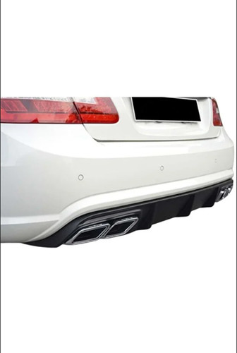 Look unpainted rear bumper - a, look!