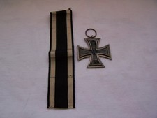 Eisernes Kreuz mit Band