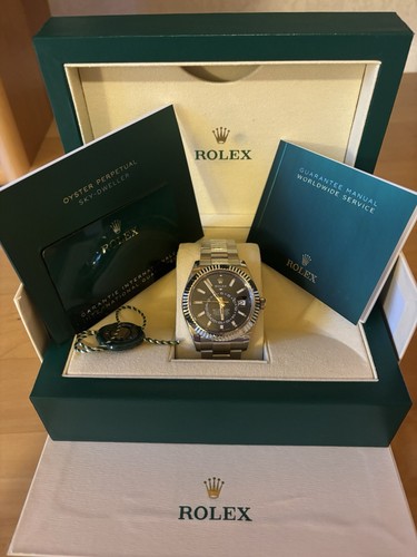 Rolex sky dweller ref - rolex, sky-dweller
