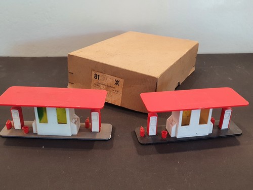 Wiking 2x alte - wiking, 1:87: