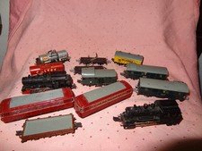 Rokal Konvolut Lok / Lokomotiven + Waggons / Esso etc. Spur TT