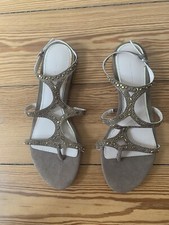 Zara Riemchensandale