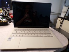 ASUS Zenbook A14 OLED UX3407Q-