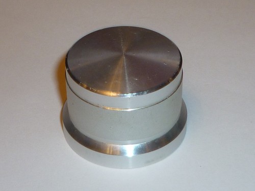 Frontregler aus einem teac - aus,