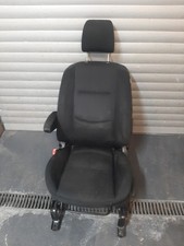 Sitz vorne links Fahrersitz mit Sitzheizung Mazda 5 CR19 Fahrerseite Armlehne