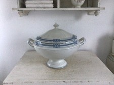 Alte Terrine Shabby Frankreich