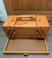 Hobby 4 Ebenen Freischwinger