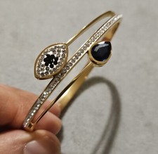 Wunderschöner Armreif