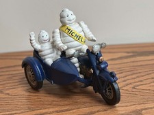 Michelin Mann Figur Motorrad