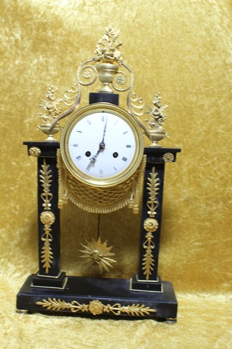 Portikus uhr vergoldet - portikus,