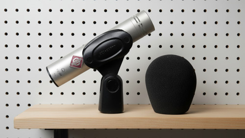 Neumann 184 - km,
