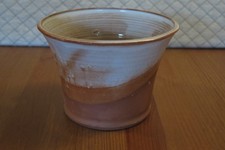 Pflanzenübertopf aus Ton