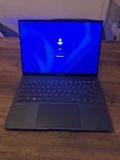Asus Zenbook 14 OLED