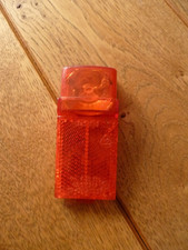 altes Fahrradrücklicht, Fahrradrückleuchte, Rücklichtkappe