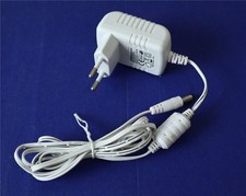 INTERTEK YN12W-1200080VZ - Netzteil - 12 V - 0,8 A - Stecker-Ø 5,5/ 2,1 mm