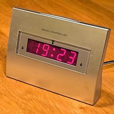 Conrad DCF77 LED Funkuhr - Radio Controlled Clock - Wecker