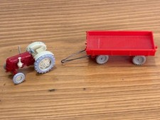 DDR Haufe KG Traktor Famulus mit Anhänger (1:87/ H0)