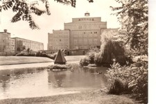 Postkarte :  LEIPZIG  - Schwanenteich mit Opernhaus  ; ca.1971