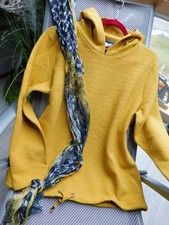 ***GINA LAURA***TOLLES