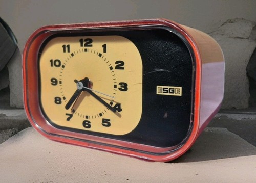 Vintage uhr orange - uhr, alarm