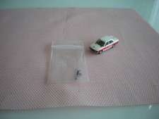 BMW 528i Notarzt-Einsatzfahrzeug von Herpa