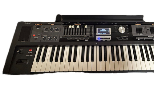 Roland combo keyboard - vr-09, v-combo