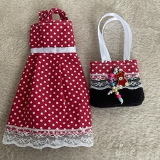 KLEID & TASCHE - PASST CURVY