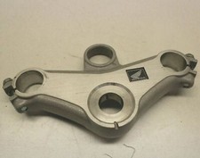 Triple clamp top upper fork
