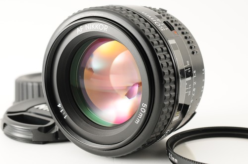 Near mint nikon - near, 50mm