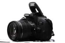 Canon EOS 800D 24,2 MP Full HD DSLR mit Canon EF-S 18-55mm IS STM Objektiv + OVP