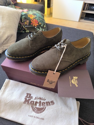 Martens buck suede - buck,
