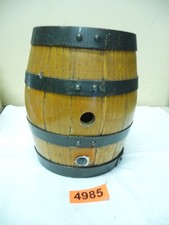 4985.    Altes Holzfass Weinfass Schnapsfass Deko Holzfass