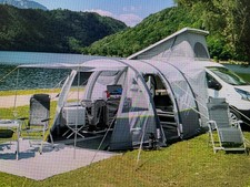 Freistehendes Buszelt