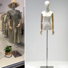 Schaufensterpuppe weiblich - schaufensterpuppe,