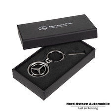 Original Mercedes-Benz Trucks Schlüsselanhänger Metall Keyring 
