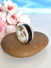 Phantastischer massiver Ring