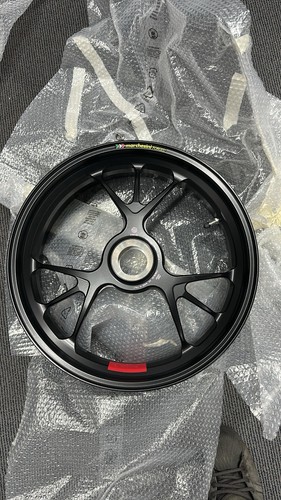 Ducati panigale v4s - ducati, marchesini