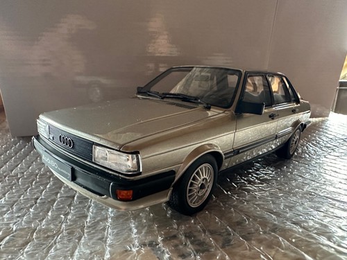 Silberner audi quattro b2 - silberner,